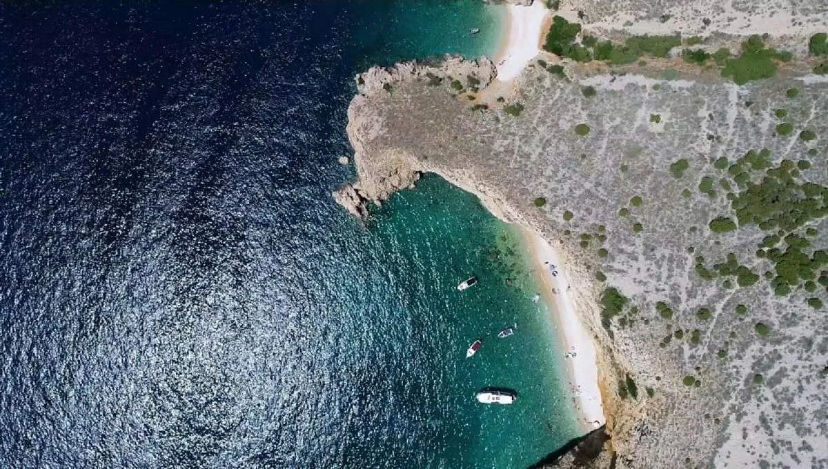Golden Bay