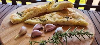 Focaccia s rozmarýnem z Krku