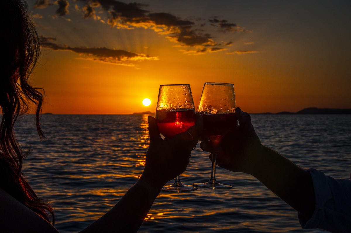 Krk-Sonnenuntergangs-Cocktail